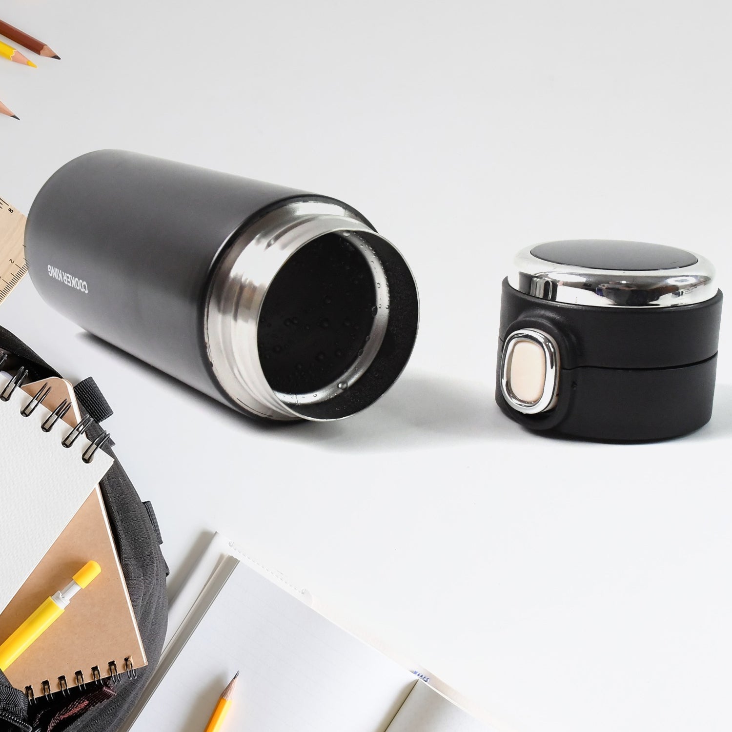 Stainless Steel Insulated Vacuum Bottle With Insulated Cap Lock (350ml) Approx Stainless Steel Insulated Vacuum Bottle With Insulated Cap Lock (350ml) Approx